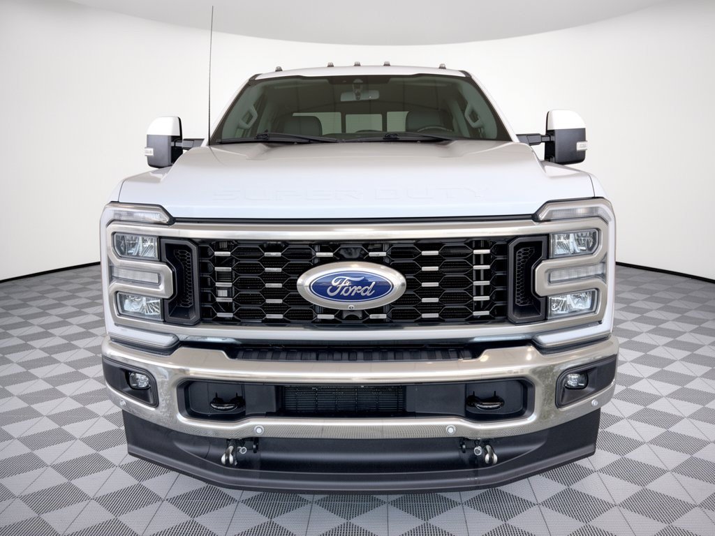 Used 2023 Ford F350 Lariat w/ Lariat Ultimate Package AWD/4WD image 6