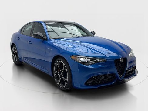 New 2026 Alfa Romeo Giulia w/ Driving Assist Package RWD image 2