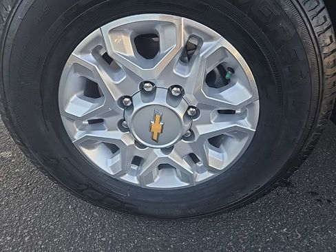 Used 2022 Chevrolet Silverado 3500 LT w/ Convenience Package image 41