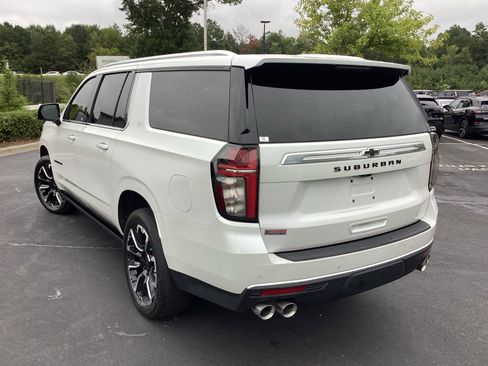 Used 2023 Chevrolet Suburban High Country w/ Premium Package 2 image 2