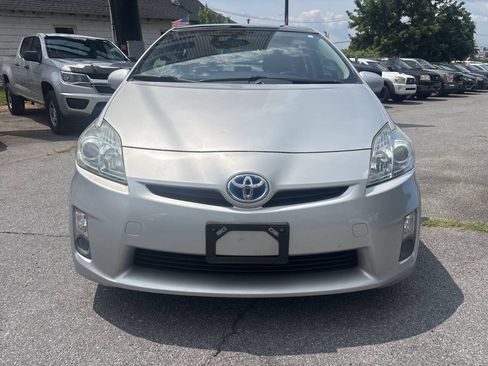 Used 2011 Toyota Prius Three w/ Solar Roof Pkg FWD image 3