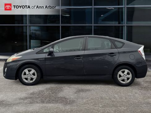 Used 2010 Toyota Prius Two image 8