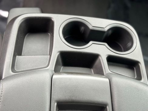 Used 2024 GMC Sierra 1500 Elevation image 17