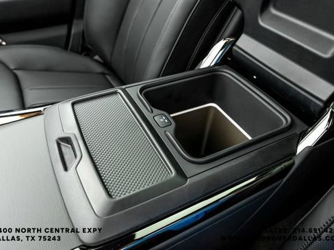 New 2026 Land Rover Range Rover Sport Dynamic SE image 25