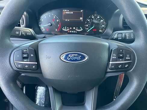 Certified 2021 Ford Explorer 2WD image 23