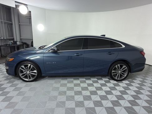Used 2024 Chevrolet Malibu LT FWD image 2