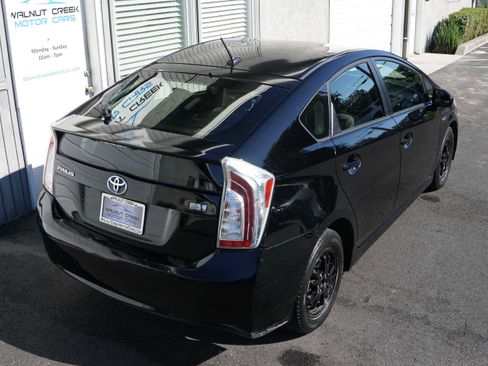 Used 2013 Toyota Prius Three image 20
