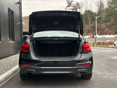 Used 2019 BMW 530i xDrive w/ M Sport Package image 60