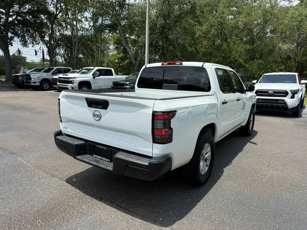 Used 2025 Nissan Frontier S RWD image 9