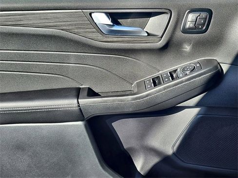 New 2026 Ford Escape Platinum w/ Premium Technology Package image 17