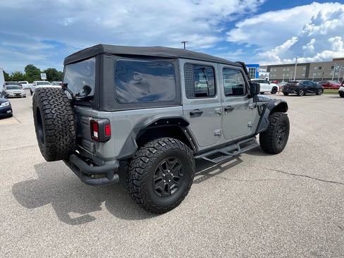 Used 2021 Jeep Wrangler Unlimited Sport AWD/4WD image 3