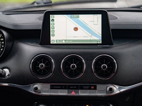 Used 2021 Kia Stinger GT2 image 16