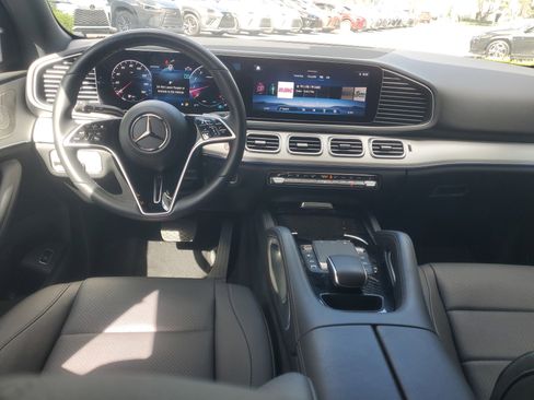 Used 2025 Mercedes-Benz GLE 350 4MATIC image 10