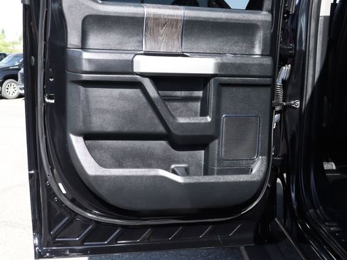 Used 2021 Ford F350 Lariat image 49