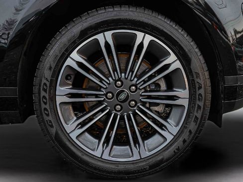 Used 2024 Land Rover Range Rover Evoque S image 26