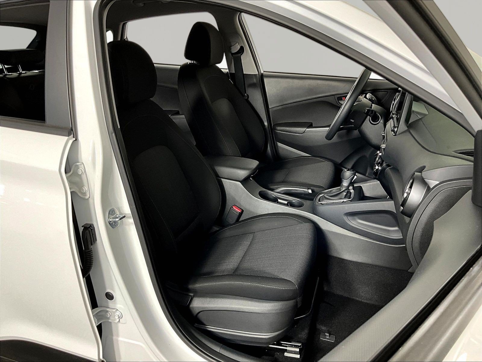 Used 2023 Hyundai Kona SEL FWD image 26