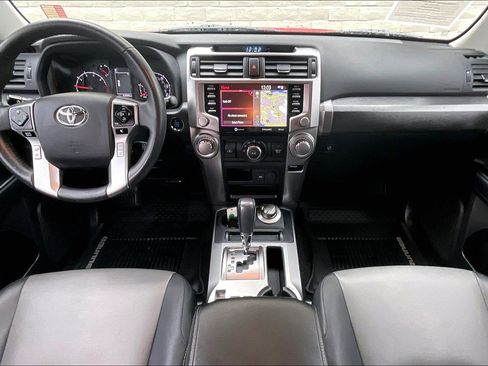 Used 2021 Toyota 4Runner SR5 Premium image 14