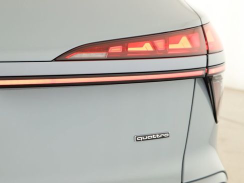 New 2026 Audi Q3 quattro 2.0T image 33