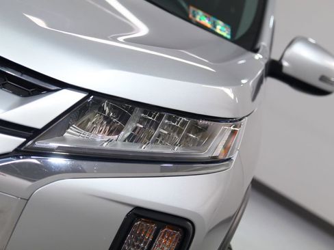Used 2022 Mitsubishi Outlander Sport SE AWD/4WD image 9