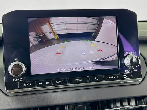 Used 2023 Mitsubishi Outlander ES image 32