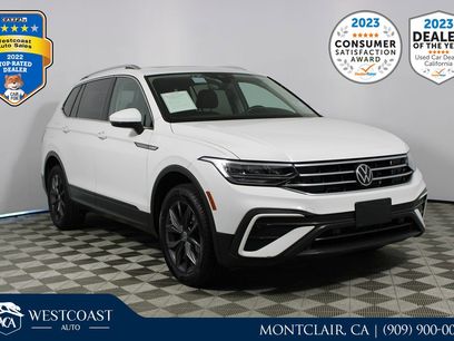 Used 2022 Volkswagen Tiguan SE w/ Panoramic Sunroof Package