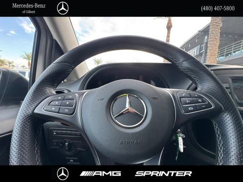 Used 2023 Mercedes-Benz Metris Passenger image 27
