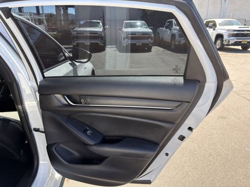 Used 2022 Honda Accord Sport image 13