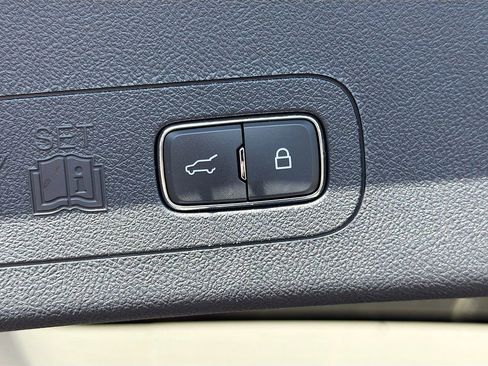 Used 2025 Lincoln Aviator Reserve w/ Illumination Package RWD image 14