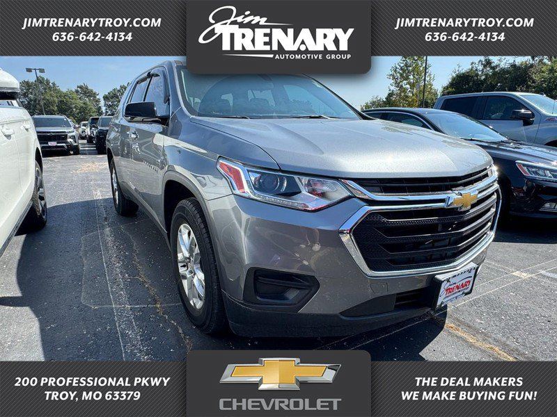 Used 2018 Chevrolet Traverse LS FWD image 1