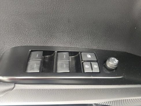 Used 2026 Toyota Camry SE w/ Convenience Package FWD image 44