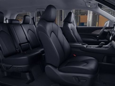 New 2026 Toyota Grand Highlander AWD Hybrid image 2