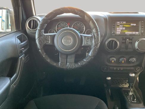 Used 2016 Jeep Wrangler Sport w/ Quick Order Package 24S AWD/4WD image 7