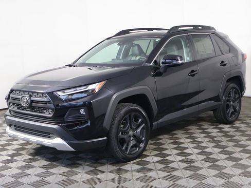 Used 2024 Toyota RAV4 Adventure AWD/4WD image 6