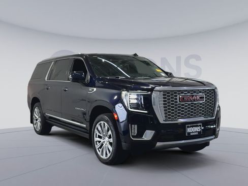 Used 2024 GMC Yukon XL Denali w/ Denali Reserve Package AWD/4WD image 2