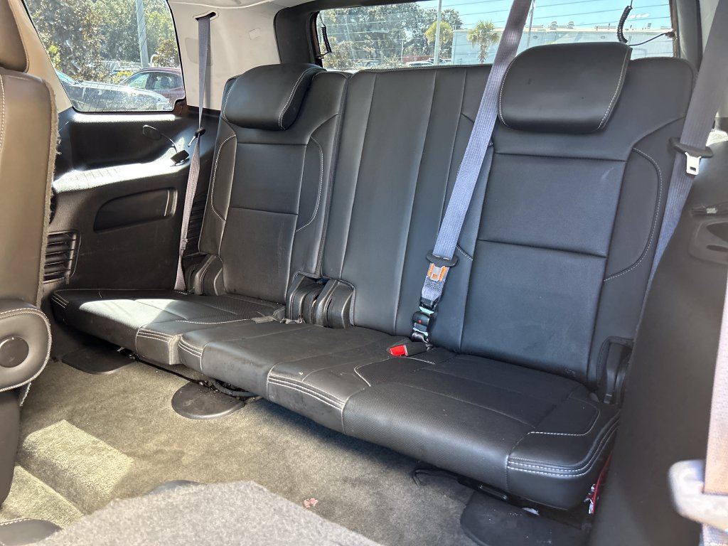 Used 2015 GMC Yukon Denali w/ Touring Package AWD/4WD image 12