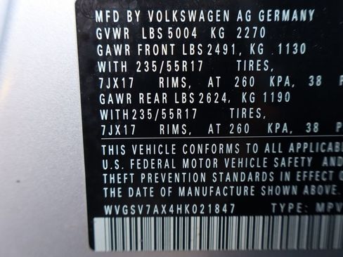 Used 2017 Volkswagen Tiguan Wolfsburg Edition AWD/4WD image 46