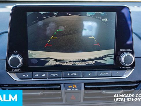 Used 2025 Nissan Altima 2.5 SV image 35