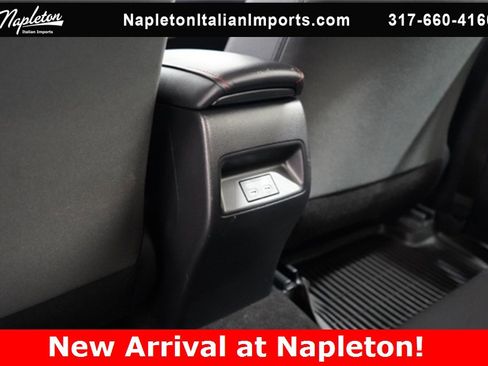 Used 2023 Toyota Corolla SE image 30