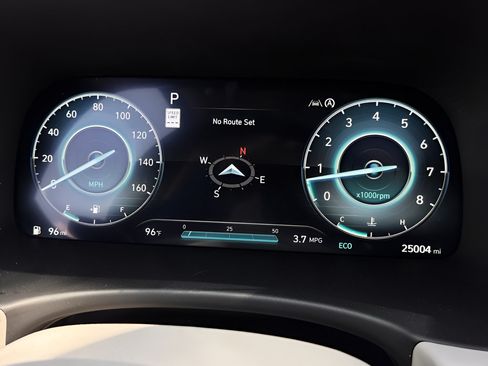 Used 2024 Hyundai Palisade Calligraphy FWD image 14