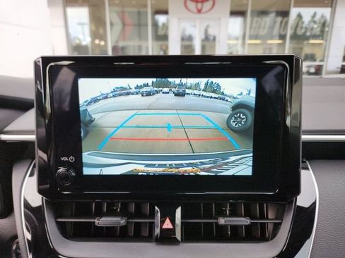 Certified 2024 Toyota Corolla SE image 21