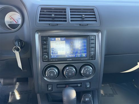 Used 2011 Dodge Challenger R/T w/ Sound Group II image 7