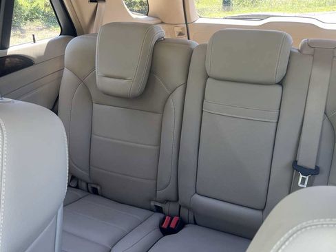 Used 2012 Mercedes-Benz ML 350 4MATIC image 35