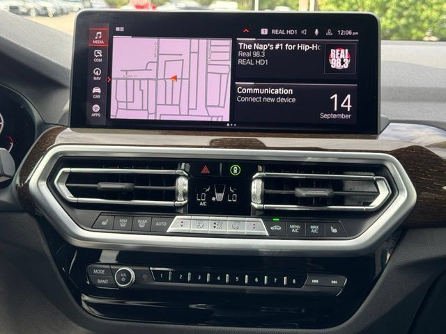 Certified 2024 BMW X3 xDrive30i w/ Premium Package AWD/4WD image 25