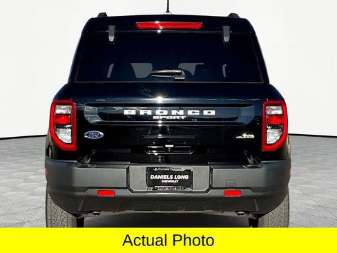 Used 2022 Ford Bronco Sport Badlands image 4