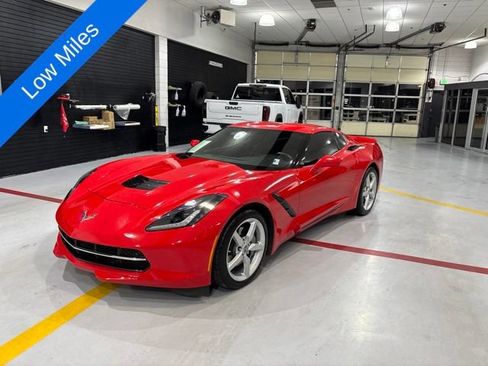 Used 2014 Chevrolet Corvette Stingray Coupe RWD image 1