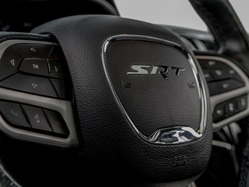 Used 2019 Jeep Grand Cherokee SRT image 27