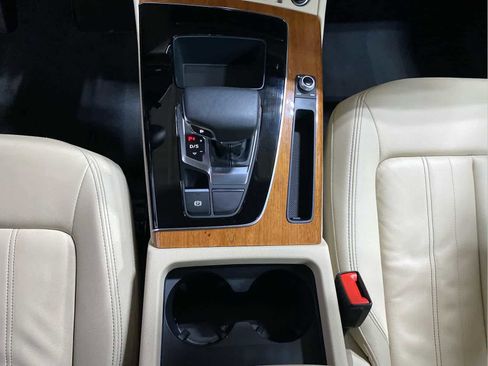 Used 2023 Audi Q5 2.0T Premium Plus image 18