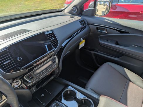 New 2026 Honda Ridgeline Black Edition image 34