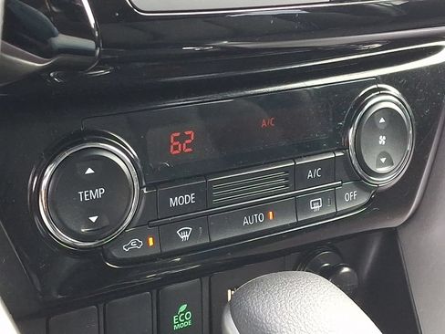 Used 2024 Mitsubishi Eclipse Cross AWD image 15