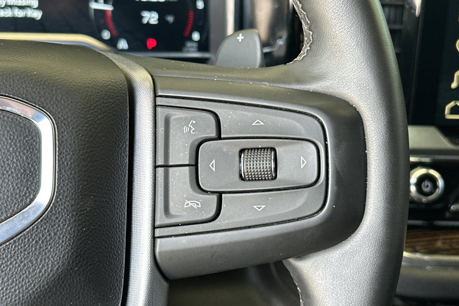 Used 2023 GMC Sierra 1500 Elevation w/ Preferred Package RWD image 29